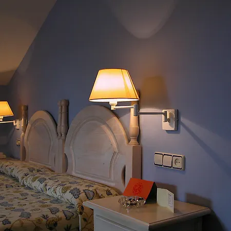 Hotel Palacio De La Vinona Oviedo